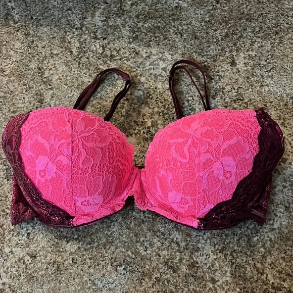 Victoria secret Pink lace push-up bras 2pc. Lot 32D - Picture 2 of 9